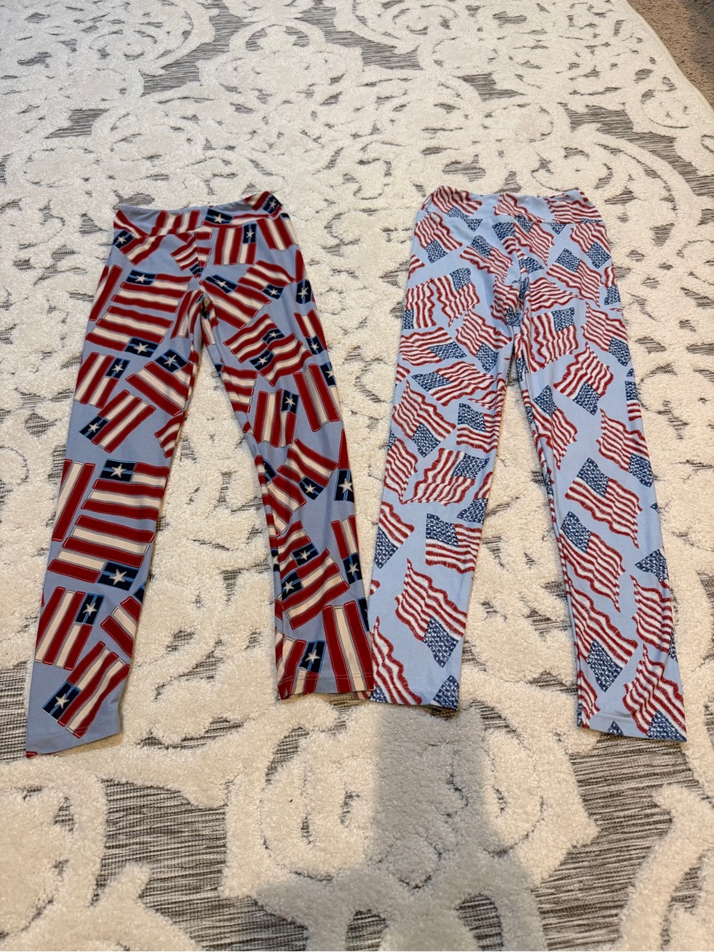 Lot of 2 Kids Lularoe Patriotic Flag Print Leggings - Red & Blue Tween EUC